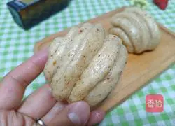 Illustration of how to make red date flower roll steamed buns 17