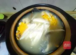 Illustration of how to make crucian carp and egg soup 5