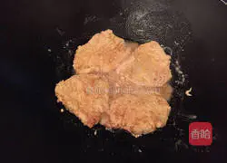 Illustration of how to make fried pork chop 7