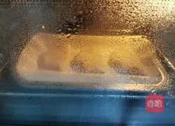 Illustration of how to make black whole wheat lotus leaf cake 14