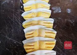 Lily Flower Steamed Buns (Steps) Recipe Illustration 4