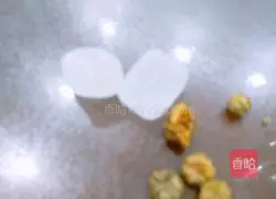 Illustration of how to make lemon wolfberry tea 9