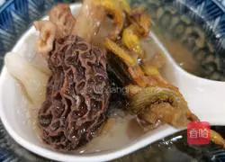 Illustration of morel stew with gravy 7