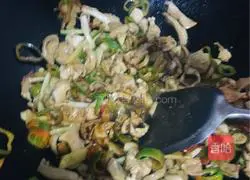 Illustration of how to make fried river clams with pepper 20