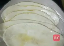 Qian'er Mama's Kitchen~Illustration of Homemade Oil Stewed Noodles 1