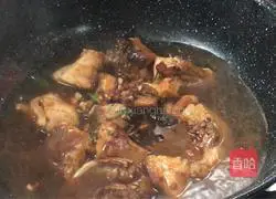 Illustration of braised grass carp cubes 11