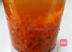 Illustration of how to make handmade butterfly noodles 3