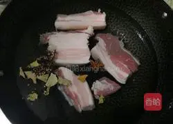 Illustration of how to make taro meat 1