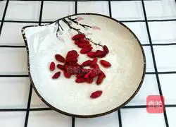 Tremella and snow pear soup recipe 5