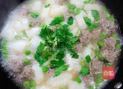 Illustration of how to make radish and meatball soup 17