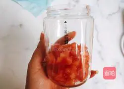 Illustration of how to make tomato milkshake 4