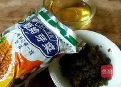 Illustration of how to make Yibin noodles 5