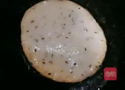 Illustration of how to make banana black sesame cake (xylitol) 7