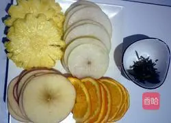 Illustration of how to make fruit creative dish Vigo Dried Tea C 1