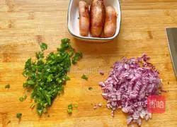 Family version of grilled cold food Illustration of making noodles 2