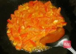 Illustration of how to make tomato chowder soup 2