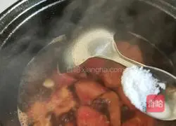 Illustration of how to make tomato, enoki, and egg soup 8