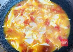 Illustration of tomato and shrimp noodle soup 7