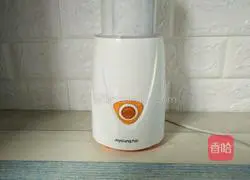 Illustration of how to make dragon fruit milkshake 7