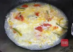 Tomato, seafood and mushroom soup recipe 10