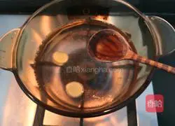 Illustration of how to make shrimp and seaweed noodles 7