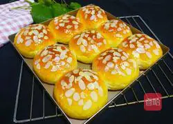 Illustration of how to make bean paste bread 19