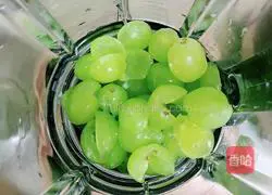 Illustration of how to make green yogurt smoothie (removing heat) 4