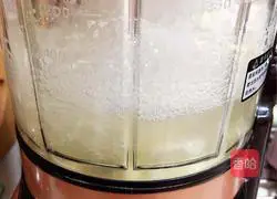 Cranberry yam soup (strengthening the spleen and nourishing the skin) Illustration 7