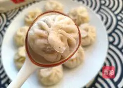 Illustration of how to make Xiao Long Bao (vegetarian stuffing) 14