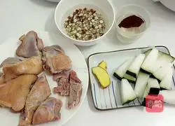 Winter Melon, Barley and Duck Soup Recipe Illustration 3