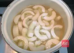 Illustration of Douban Old Cucumber Soup 7