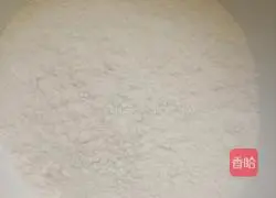 Illustration of how to make spiral noodles 2