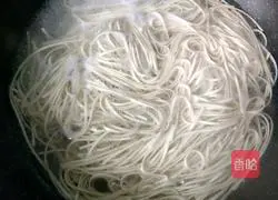 Illustration of how to make tomato and egg noodles 7