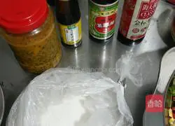 Illustration of Internet celebrity chicken feet recipe 3