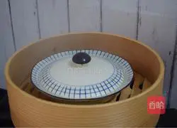 Okra steamed egg Practice illustration 6