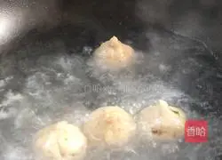 Illustration of how to make taro balls stuffed with celery 10