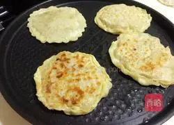 Illustration of how to make dumpling skin pie 9