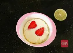 Illustration of how to make strawberry milk cake 17