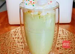 Illustration of how to make fragrant matcha latte 11