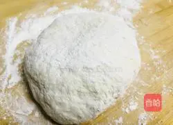 Illustration of how to make fresh meat wontons 3