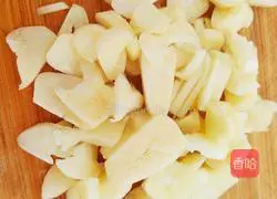 Illustration of how to make fried meat with fungus 5