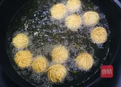  Illustration of how to pull 