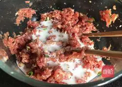 Illustration of how to make cucumber stuffed with meat 5