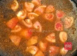 Illustration of how to make tomato, mushroom and tofu soup 11