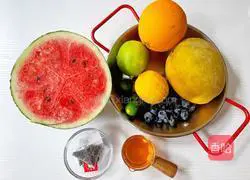 Illustration of how to make fruit tea 1