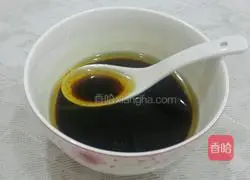 Illustration of how to make peacock fish open its tail 7