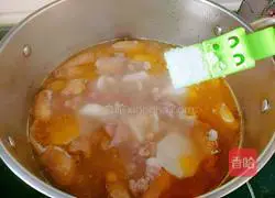 Illustration of how to make peanut, soybean and white radish chicken soup 11