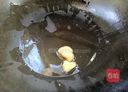 Luffa Illustration of how to make egg noodle soup 3