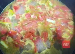 Tomato Beef Ball Soup Recipe Illustration 4