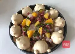 Illustration of how to make bear pizza 17